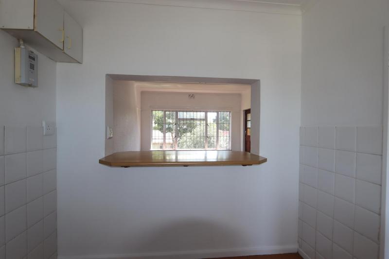 To Let 2 Bedroom Property for Rent in Lansdowne Western Cape